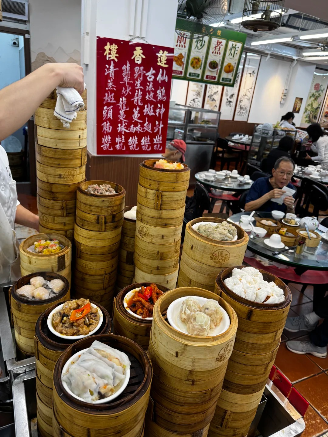 Dim Sum Hong Kong: Văn Hóa Ẩm Thực Không Thể Bỏ Qua