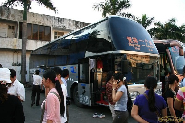 Phương tiện được sử dụng cho các TOur du lịch đường bộ
