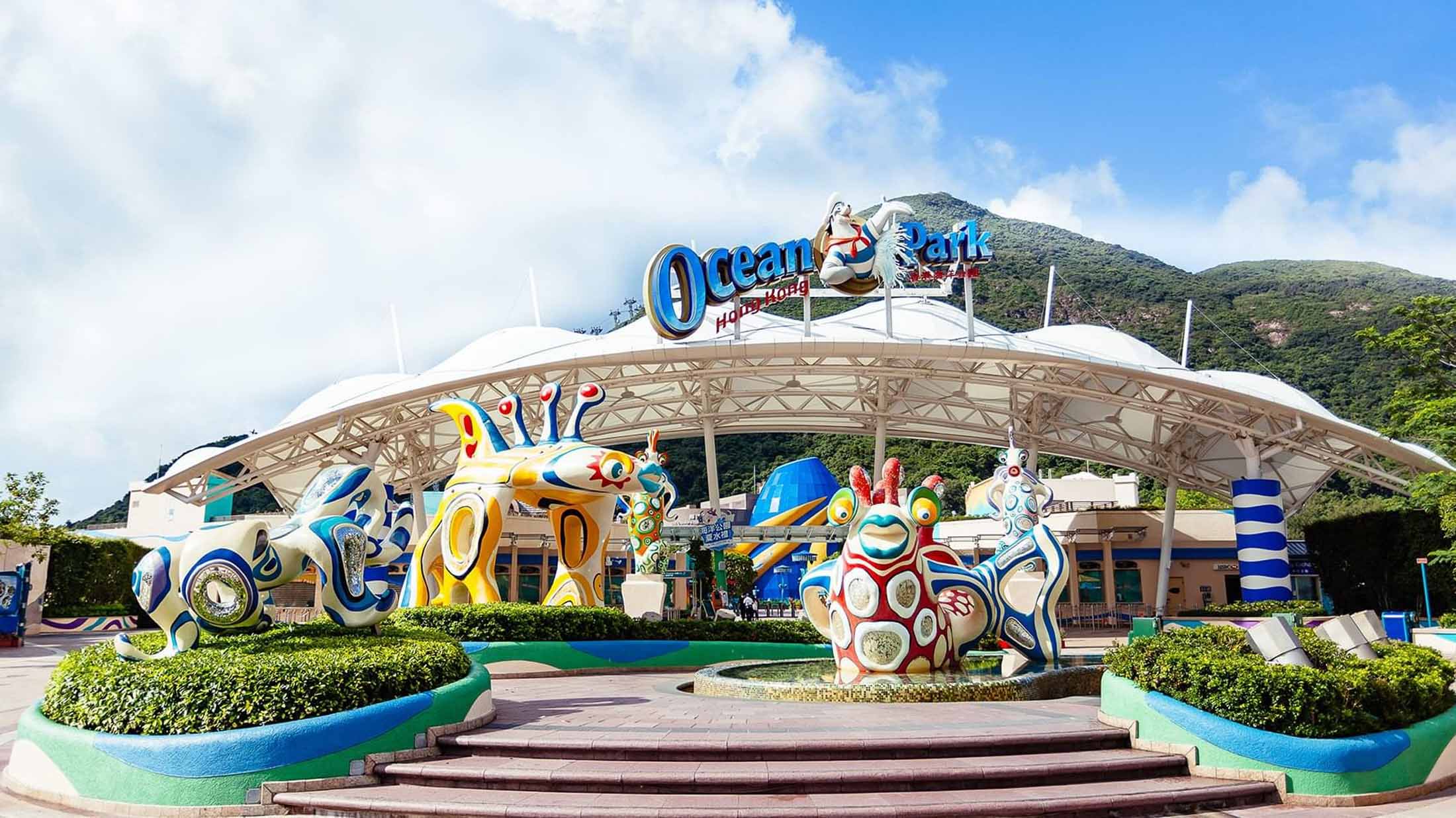 Cổng v&agrave;o khu vui chơi Ocean Park Hong Kong