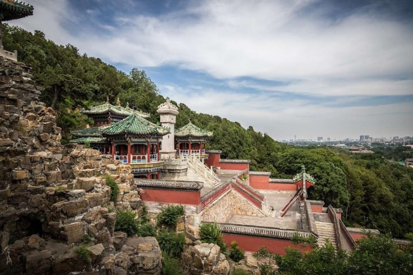Di Hòa Viên - Cung điện mùa hè của các hoàng đế Trung Hoa, điểm dừng lý tưởng trong hành trình Tour Trung Quốc cùng Hanvina Travel.