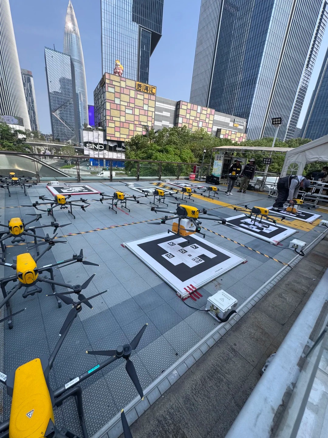Sân Máy bay drone giao hàng tại Thâm Quyến trải nghiệm trong tour của HanVina