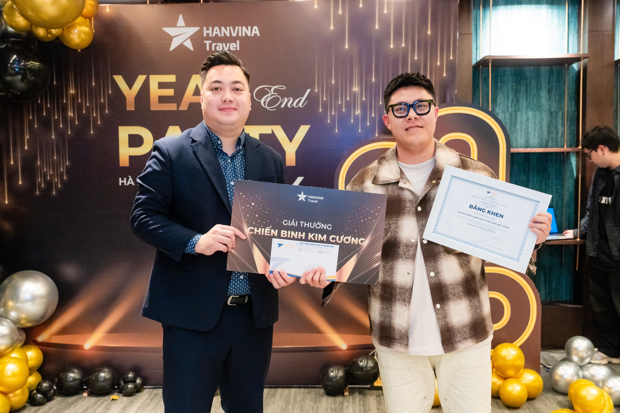  YEAR END PARTY 2024 -  HANVINA TRAVEL V&Agrave; H&Agrave;NH TR&Igrave;NH RỰC RỠ 