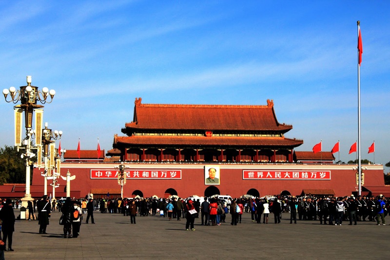 Tour Trung Quốc: Tham quan Quảng Trường Thi&ecirc;n An M&ocirc;n, nơi ghi dấu nhiều sự kiện lịch sử quan trọng của Trung Quốc c&ugrave;ng Hanvina Travel.